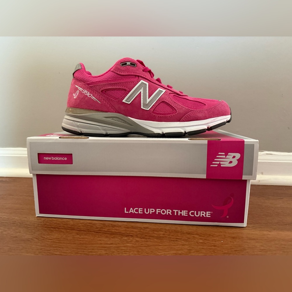 New Balance 990 Pink Lace-Up For The Cure Sneaker